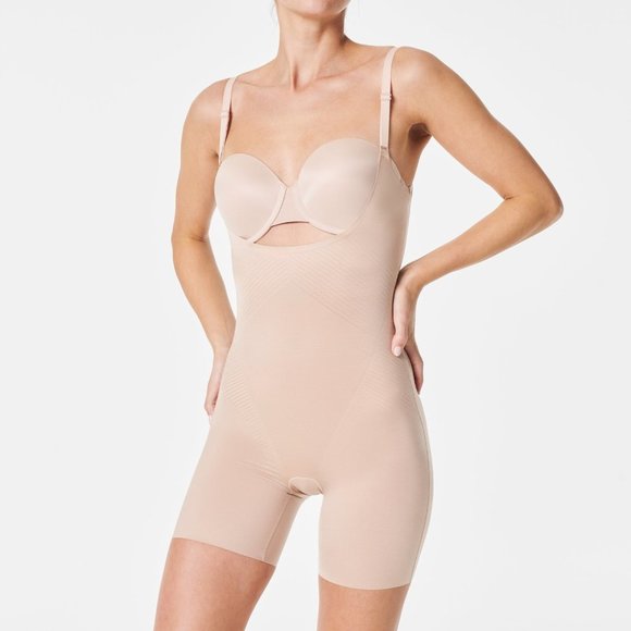 SPANX Invisible Shaping Open Bust Mid-Thigh Bodysuit in Champagne Beige S - Picture 1 of 5
